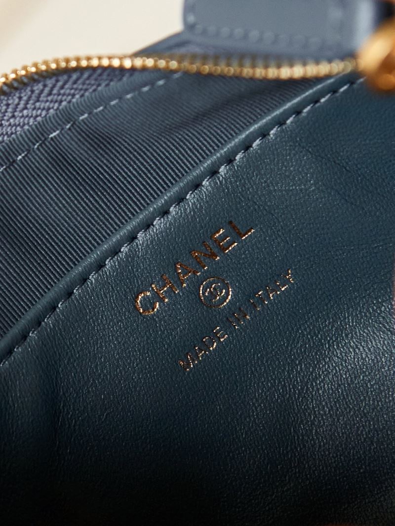 Ch**el hobo bags